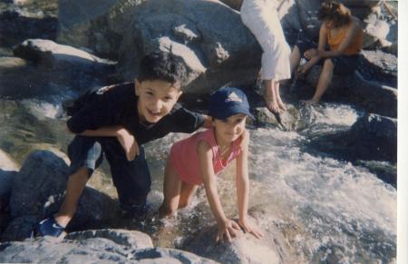 mon petit frere et ma ptite seour